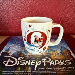 Disney's ABC mugs  Q is for Queen of Hearts